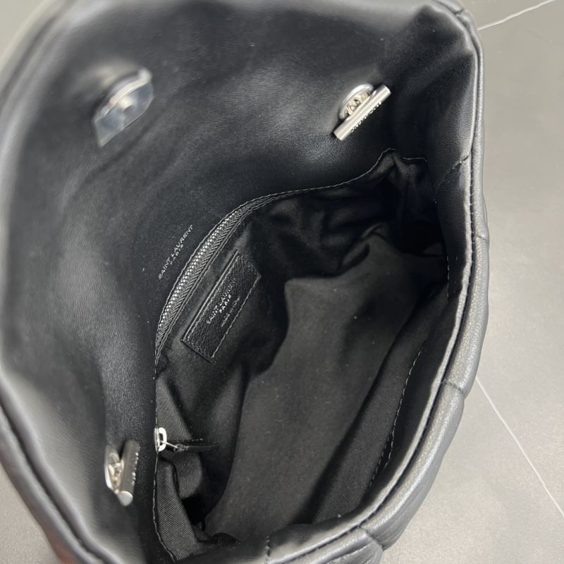 Y51 puffer bags